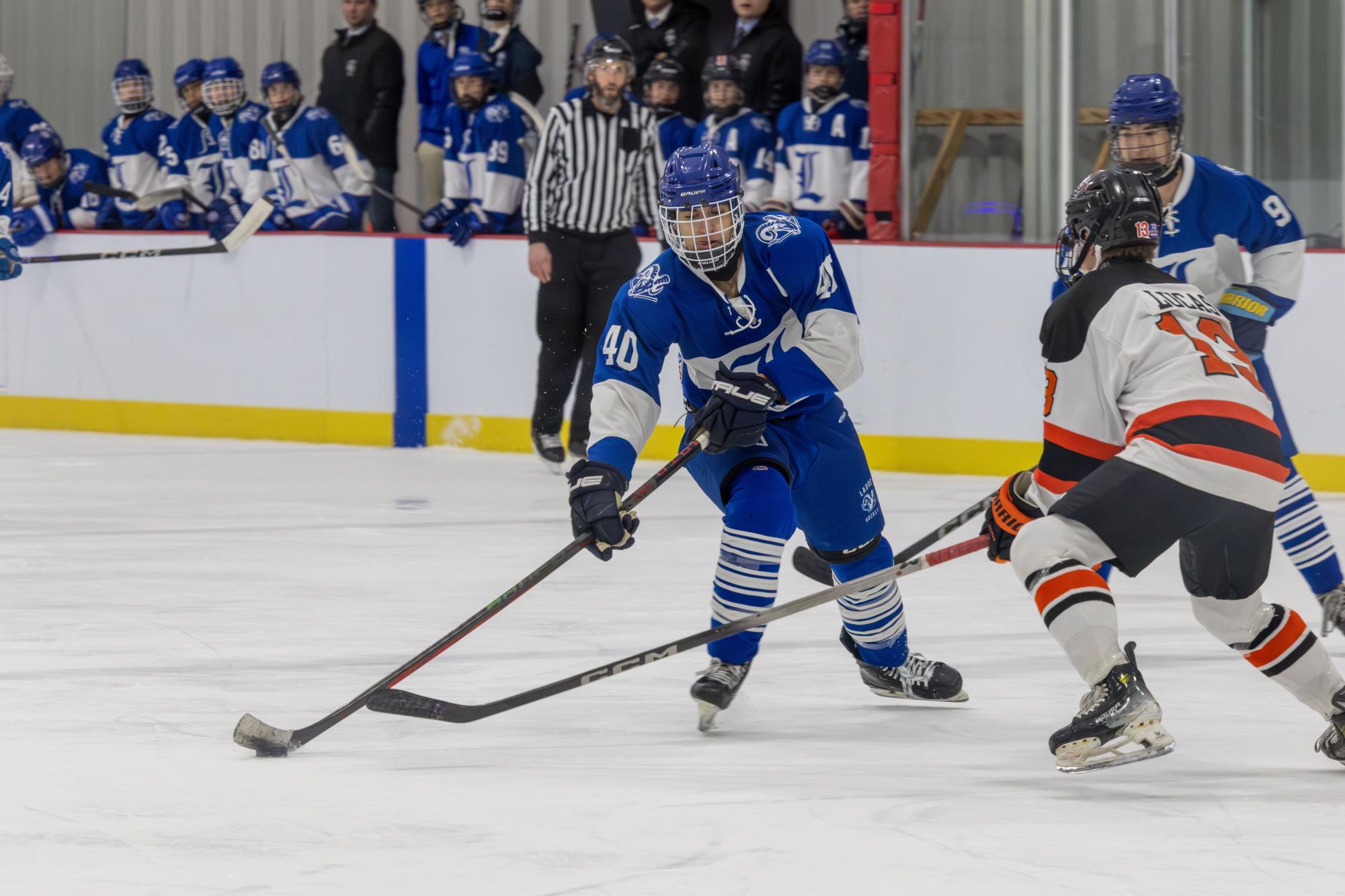 Varsity hockey defeats Webster Groves 9-0 Dec. 6