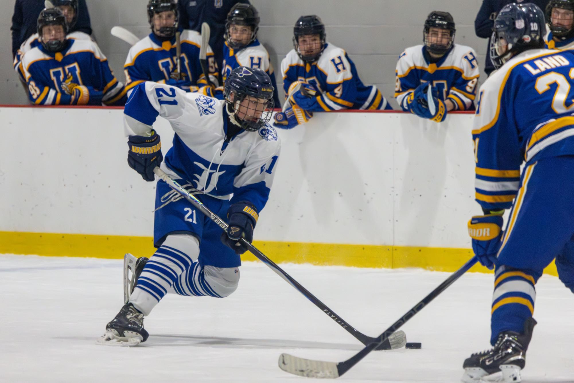 Varsity hockey competes against Francis Howell Dec. 8