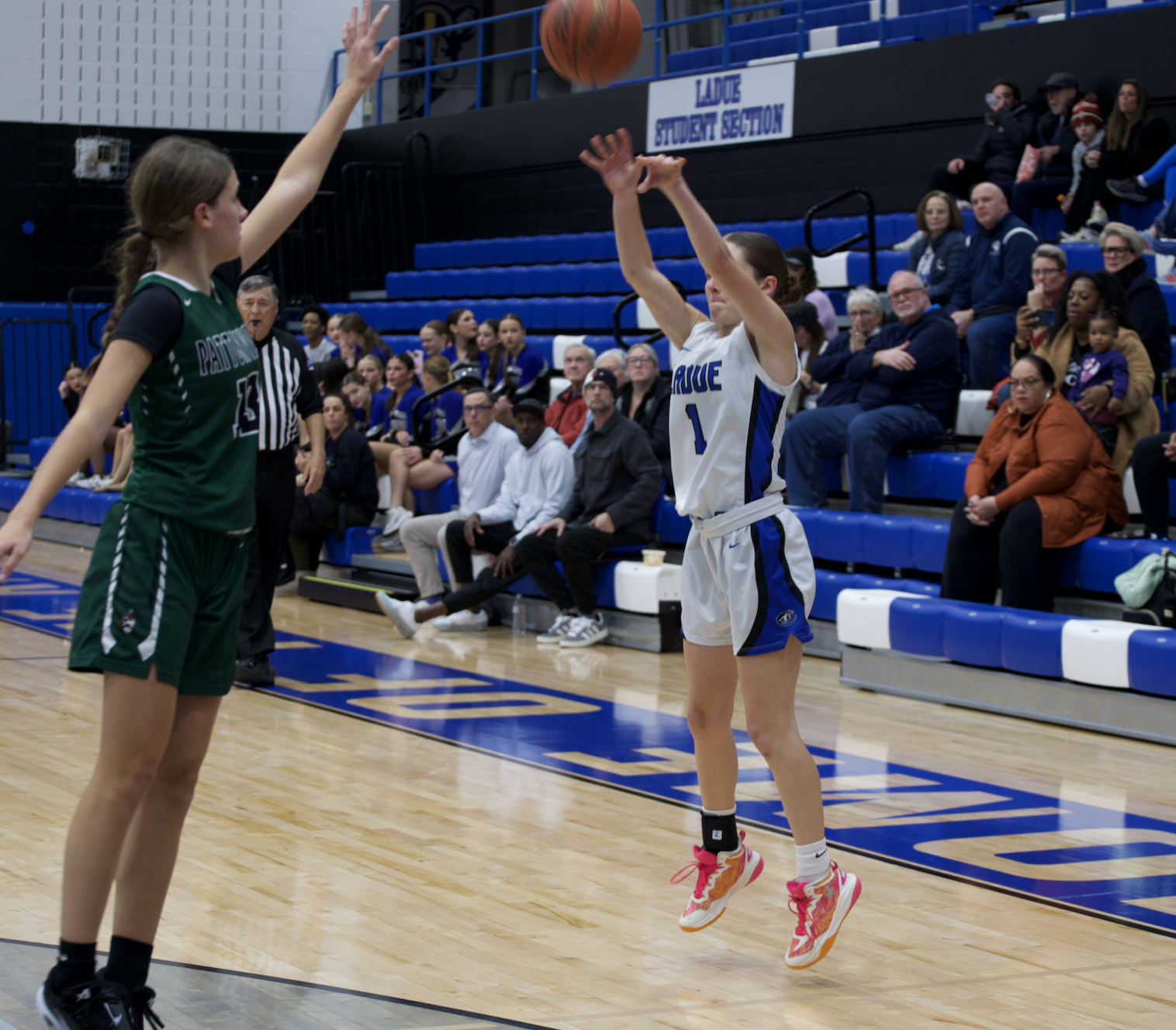 Girls varsity basketball defeats Pattonville 50-35