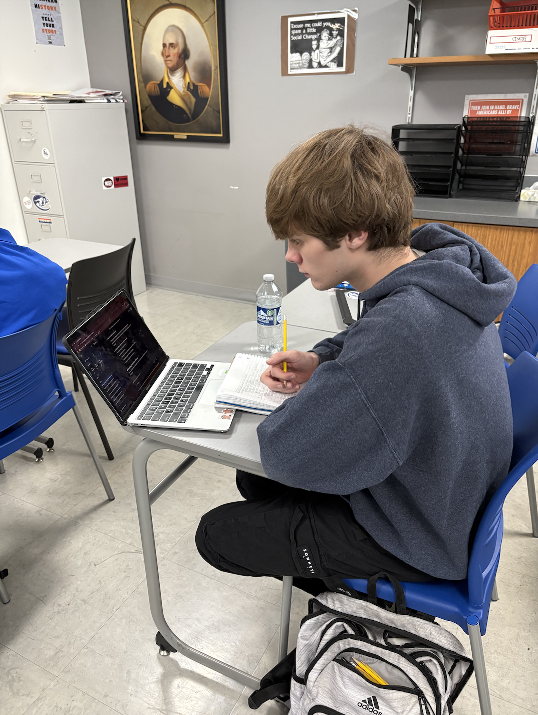 Students study during their seminar time Nov. 29