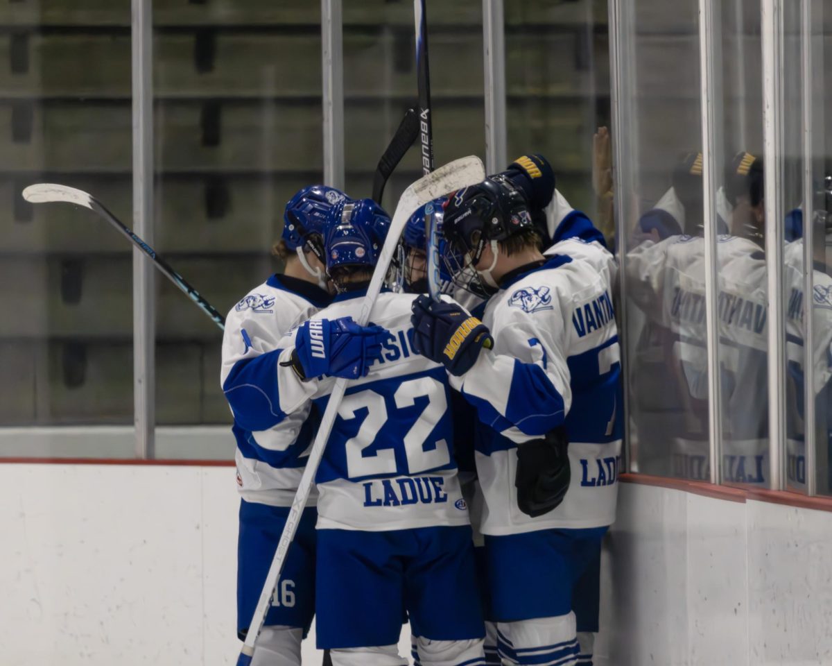 aungactahockeyvmicds2
