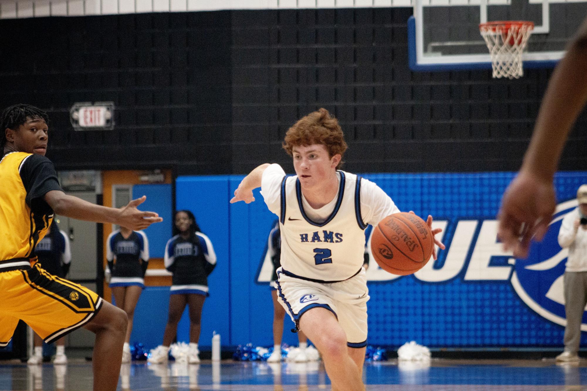 Boys varsity basketball falls to UCity Jan. 13
