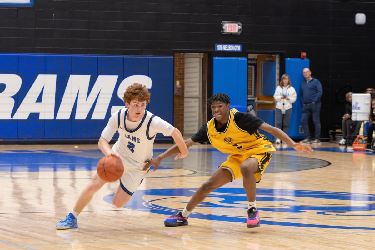 Boys varsity basketball team falls to UCity Jan. 13. They put up a good fight throughout the whole game but ultimately ended up defeated 56-77.