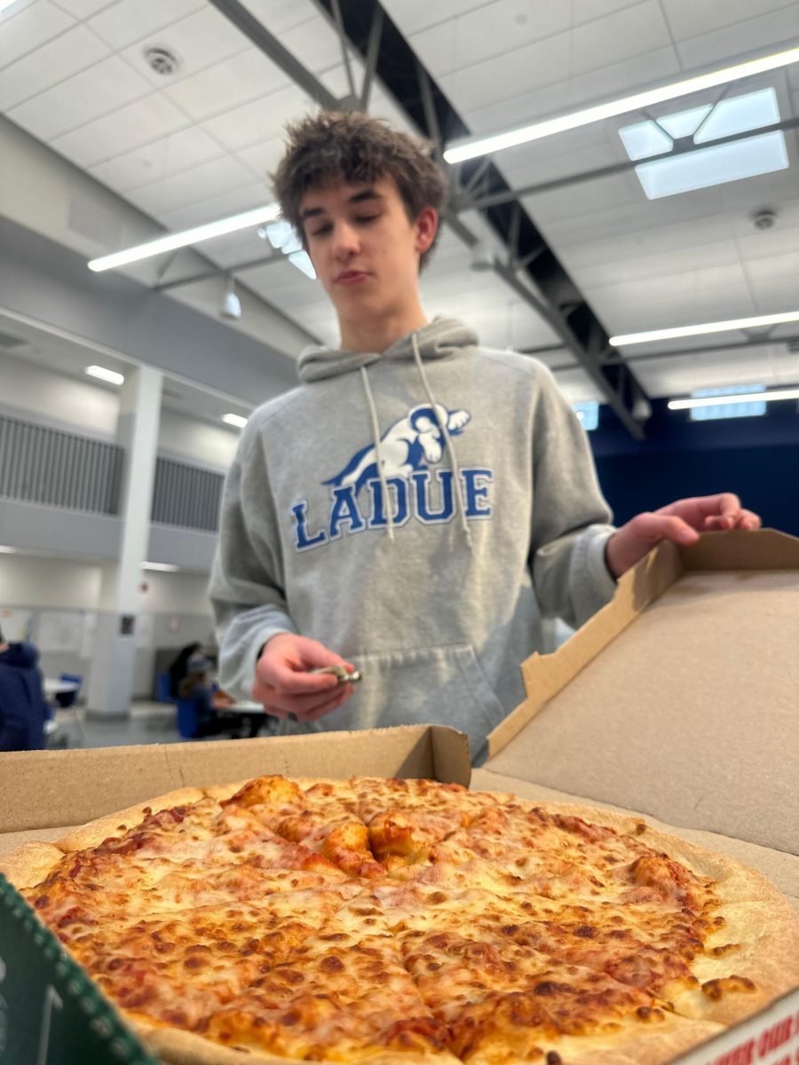 Dance Marathon sells pizzas at lunch Jan. 31