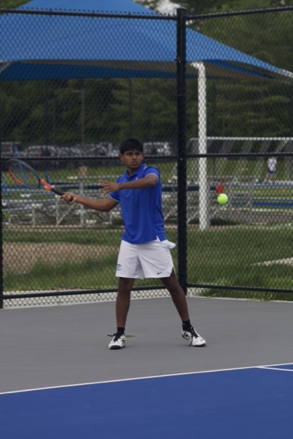 Boys Varsity Tennis Competes Against Marquette April 29