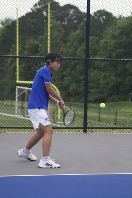 Boys Varsity Tennis Competes Against Marquette April 29