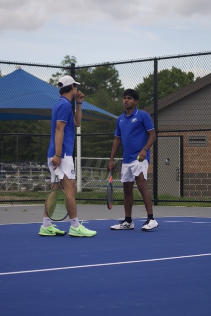 Boys Varsity Tennis Competes Against Marquette April 29