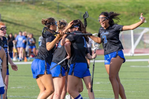 Varsity girls lacrosse takes the win against the Greyhounds April 10