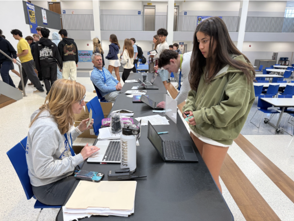 Upperclassmen line up as they wait to purchase tickets. The event had been in the works for months ensuring no detail is missed. “I am so excited for prom,” Molly Shipley (12) said. “I cannot wait to see all of my friends and just have a great time at the dance.”